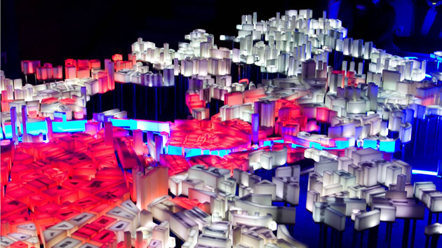 une sculpture de lumière reflète l’évolution de Bilbao