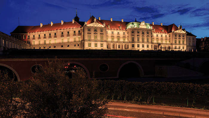 Le palais royal, en Pologne, transformé en un véritable symbole grâce à l'éclairage Philips 