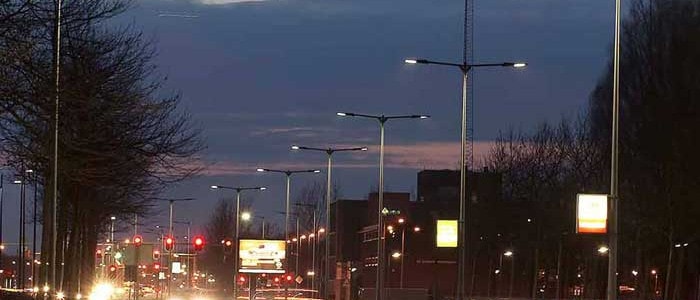Une rue illuminée